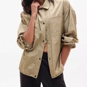 NWT Athlete Lunar sheen athletic snap up shirt  Sand lightweight sz L oversized